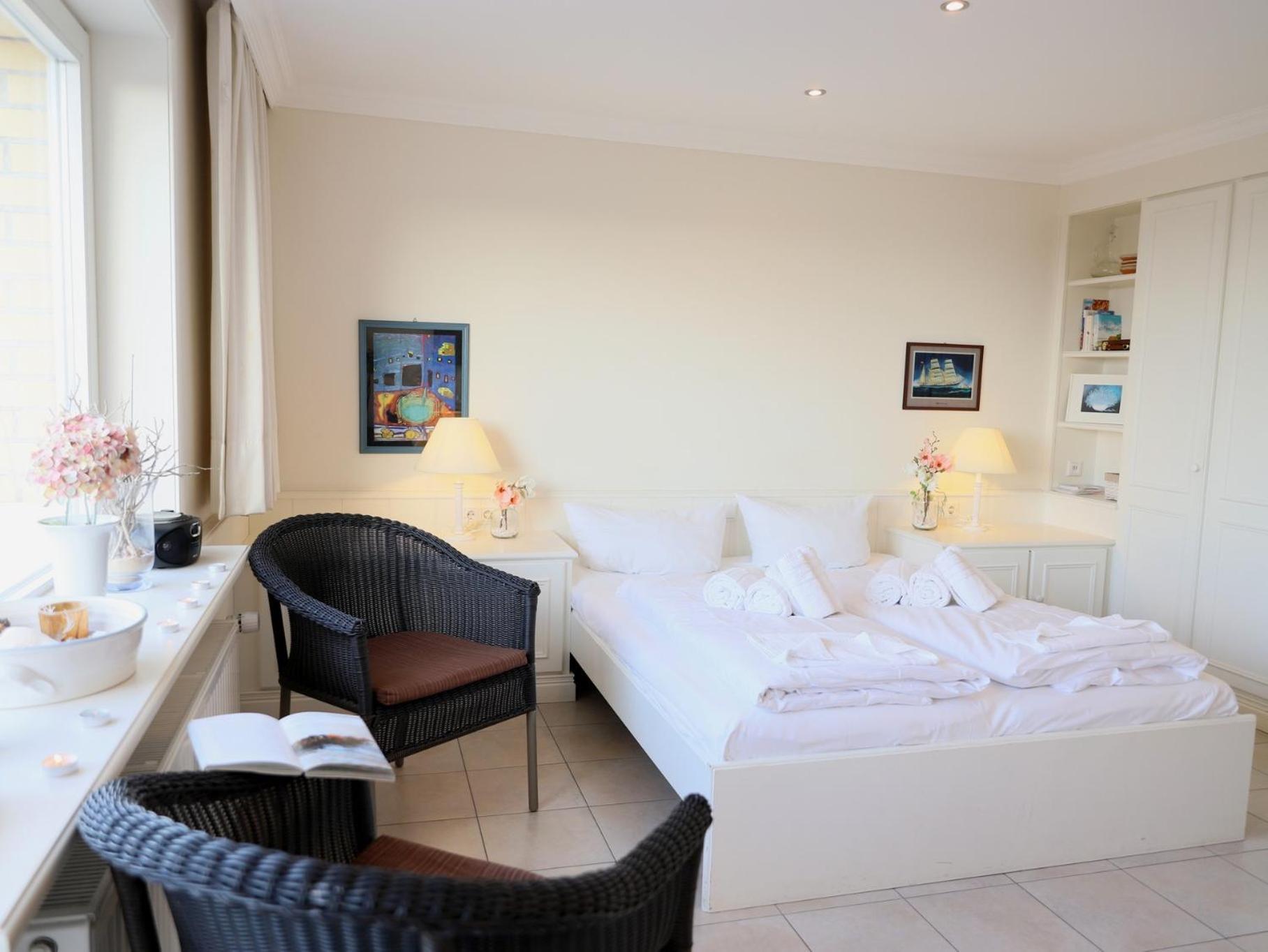Wohnen Sie Im Herzen Westerlands, In Einer Komplett Neu Renovierten 1-Zimmer Wohnung ภายนอก รูปภาพ